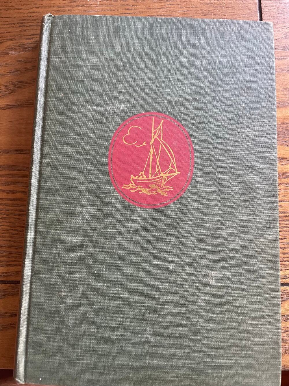 Lovely Is the Lee Robert Gibbings 1945 Hardcover Ireland Wood Engravings - Picture 1 of 13